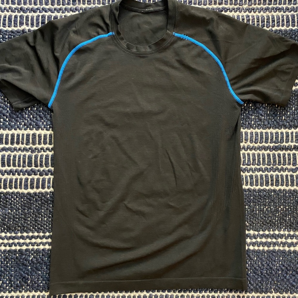 Lululemon Athletica Metal Vent Tech Tee Shirt Men’s Small